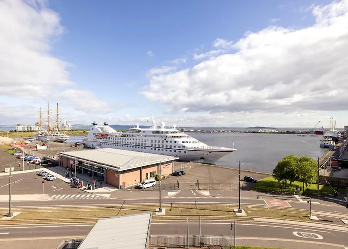 Apartment Joivy Fabulous With Bay View Terrace *