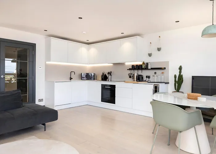 Joivy Fabulous With Bay View Terrace *