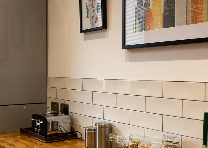 Spacious 2 Bedroom House Near The Meadows Apartment Edinburgh