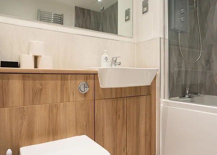 Comfy 2 Bedroom Near Centre *