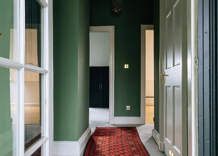 Grade A Listed 2 Bedroom In Edynburg