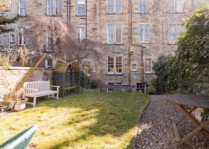 Lägenhet Beautiful & Bright 2bd Flat - Haymarket *