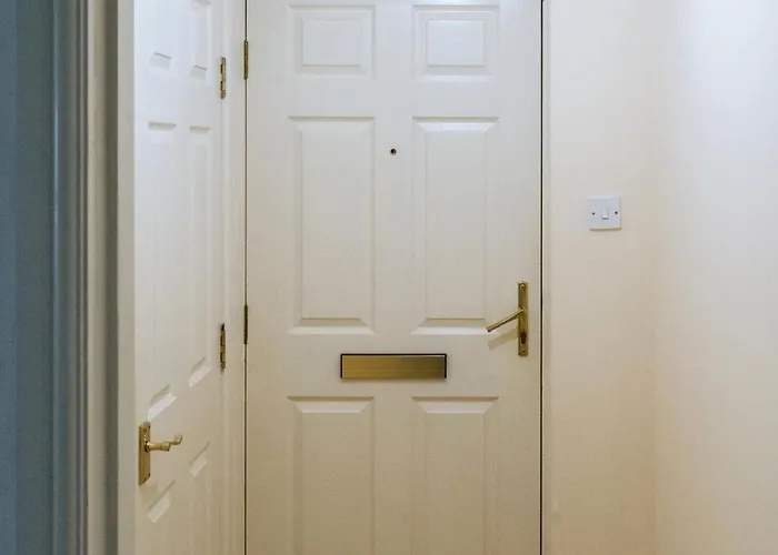 Apartment Snug & Serene 2bd Flat - Roseburn Edinburgh
