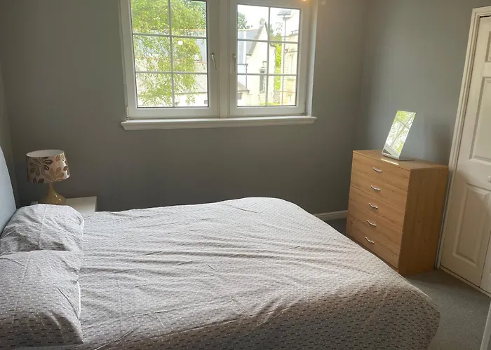 Snug & Serene 2bd Flat - Roseburn *