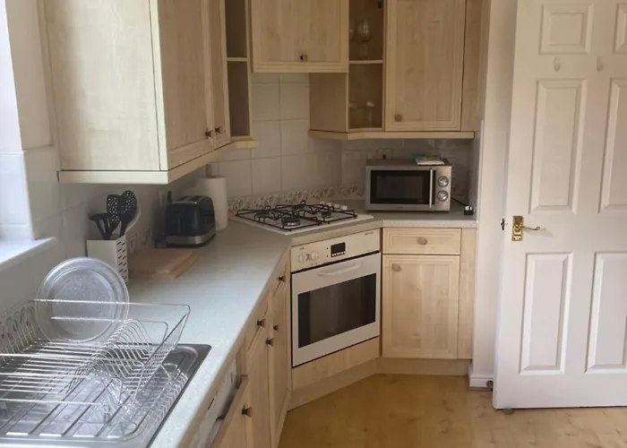 Apartment Snug & Serene 2bd Flat - Roseburn Edinburgh