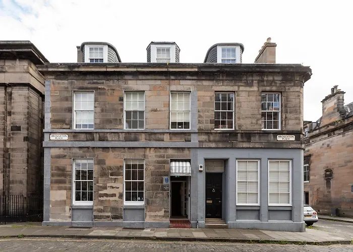 The Broughton Townhouse Hotel 3*