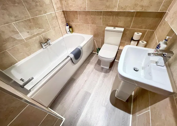 Lovely Two Bedrooms Edinburgh