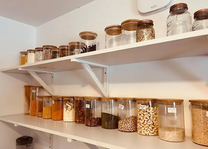 Modern And Spacious With Large Garden Ferienhaus Edinburgh