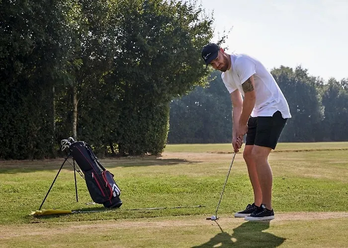 Kamp alanı Lovely 3 Bedroom In Seton Wi-fi Xbox *