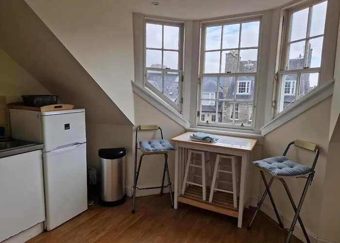 Rose Street 4 Bedroom Апартаменты