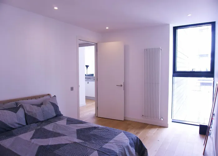 Modern Quartermile *