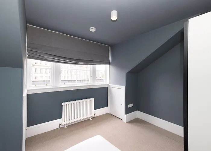 公寓 Joivy Spacious Next To West End