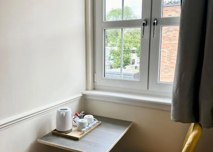 Full House بيت ضيافة إدنبرة