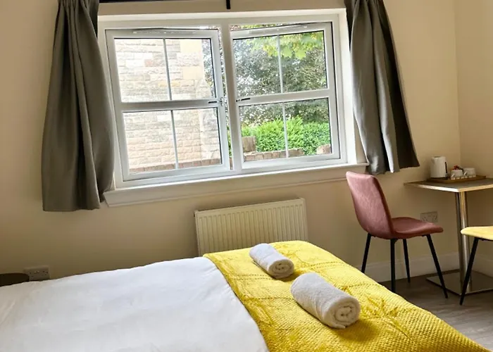 Full House 4* إدنبرة