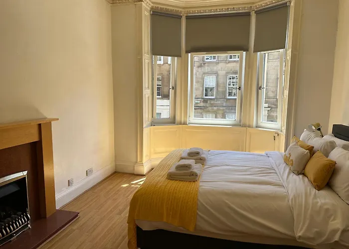 Lochrin Buildings Two Bed شقة إدنبرة