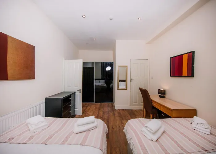 דירה Colourful Near Carlton Hill *