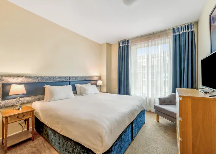 Princes Street Apart Otel 4*