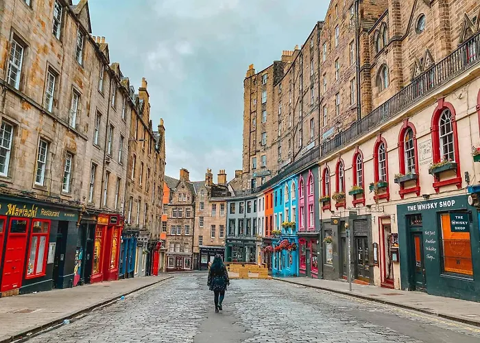 Victoria Street View Flat In Eb10