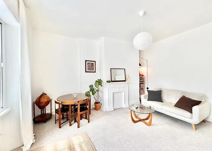 Bright Old Town Centre 아파트 에든버러