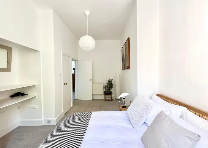 아파트 Bright Old Town Centre