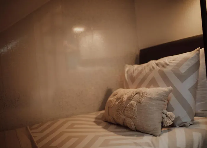 Bed & Breakfast 16 Pilrig