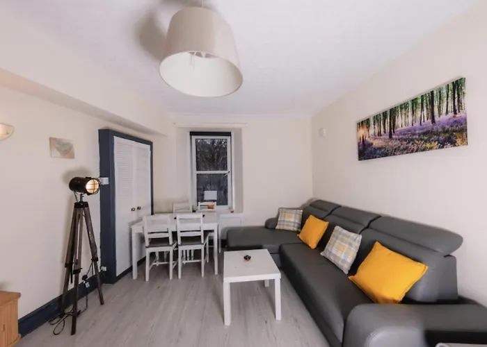 Warm&welcoming Meadows 7 - City Centre Apartment