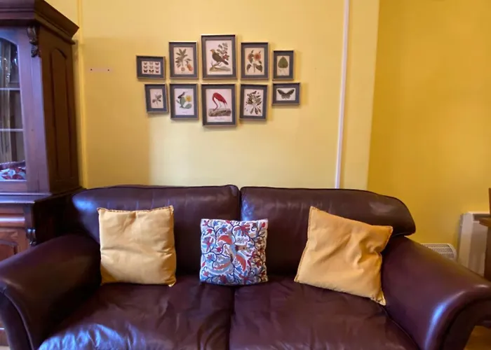 Charming 1 Bedroom