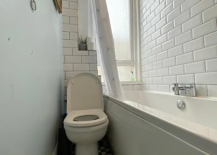Charming 1 Bedroom 아파트 *