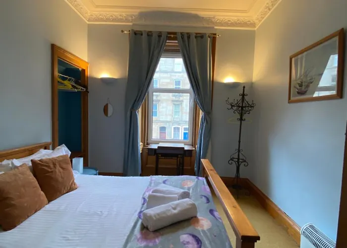 Charming 1 Bedroom