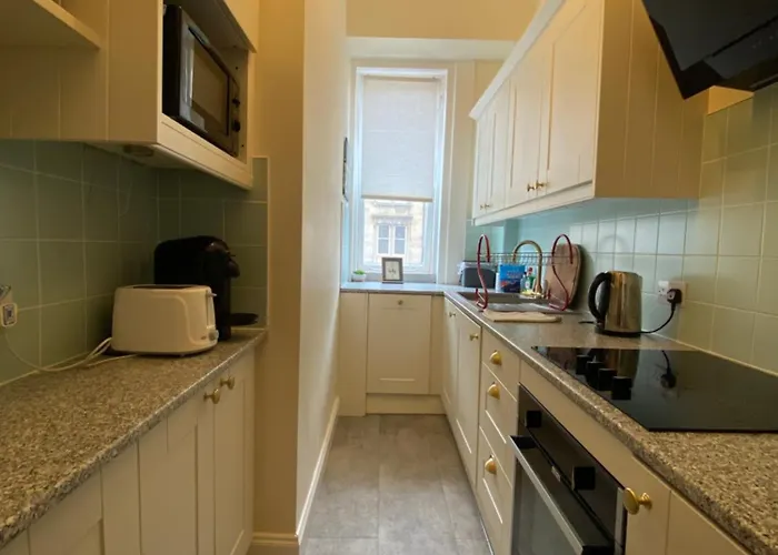 דירה Charming 1 Bedroom אדינבורו