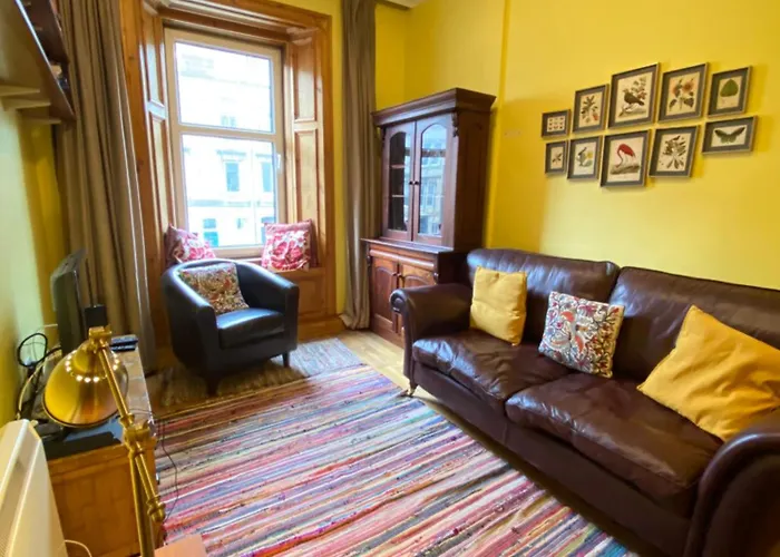 דירה Charming 1 Bedroom אדינבורו