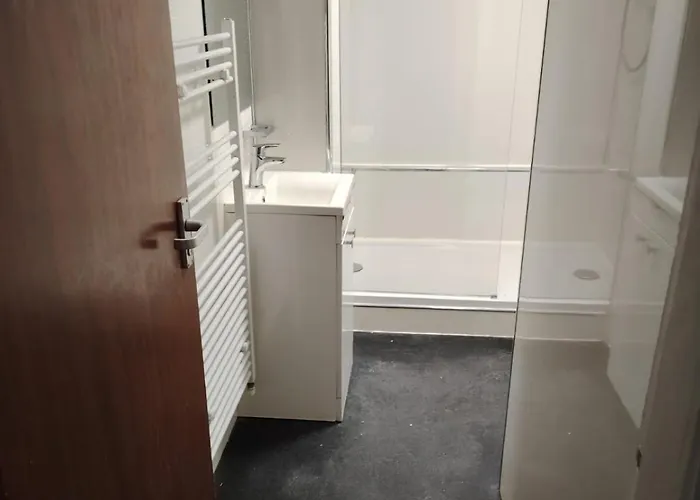 Bright Flat - Center Eb7 *