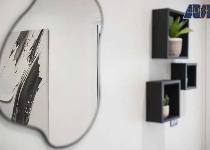 דירה Modern 2 Bed אדינבורו