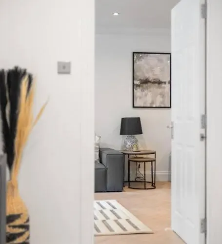 Apartment Modern 2 Bed *