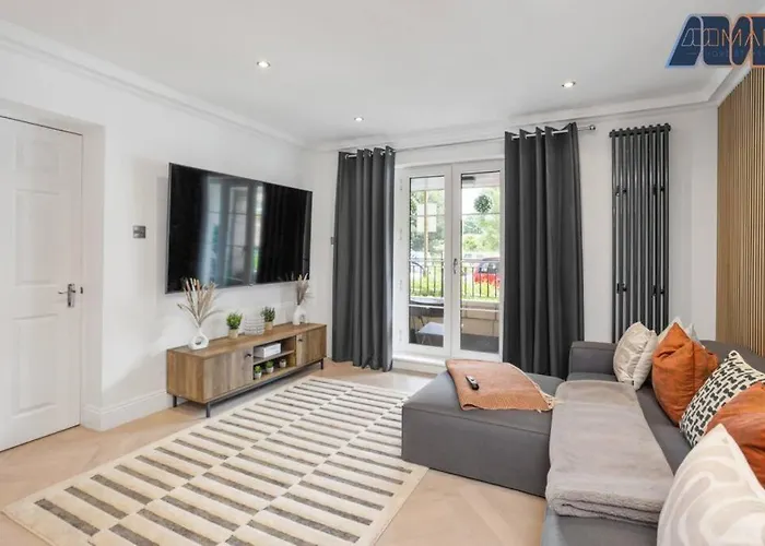 Modern 2 Bed