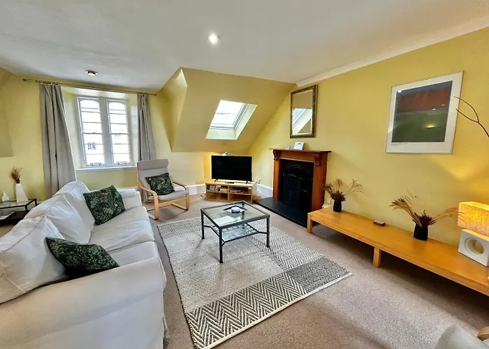 Parliament Sq * Edinburgh