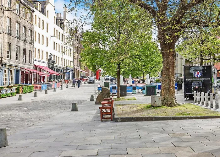 Argyl - Old Town Mews With Parking * Edinburgh