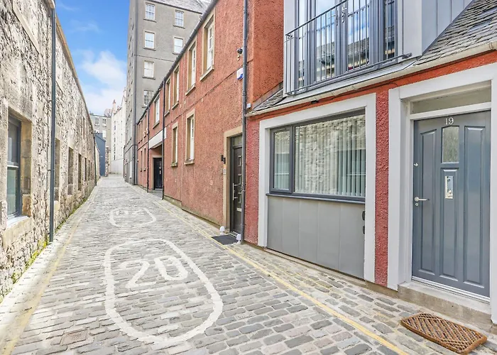 Appartement Argyl - Old Town Mews With Parking Edinburgh