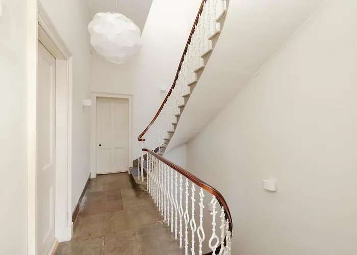 Daire Joivy Exclusive House With Free Parking *