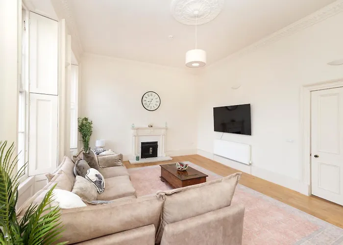 Daire Joivy Exclusive House With Free Parking