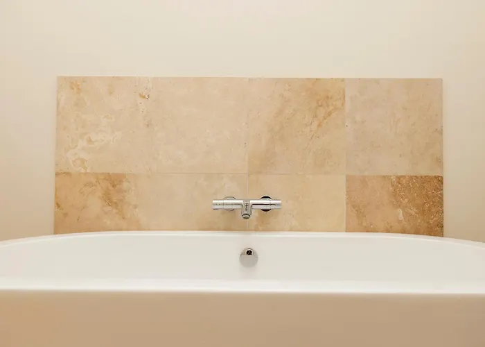 Joivy Exclusive House With Free Parking