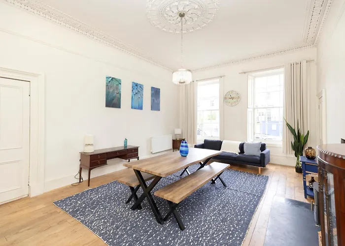 شقة Joivy Exclusive House With Free Parking إدنبرة