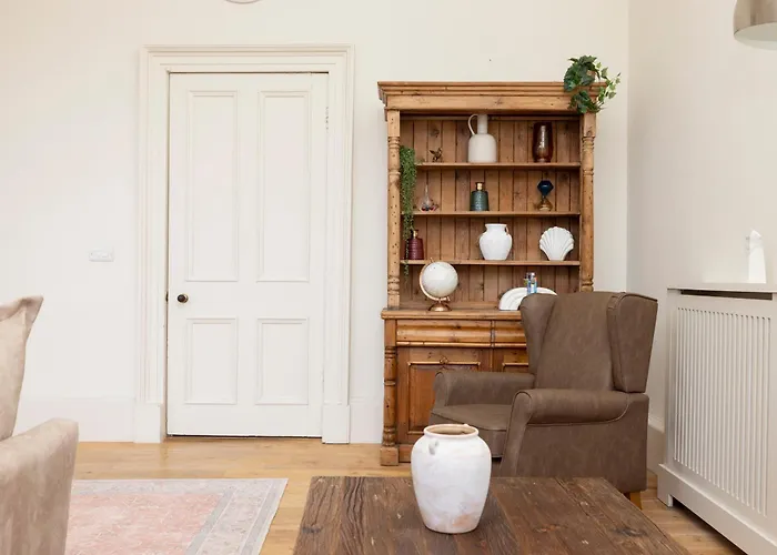 Joivy Exclusive House With Free Parking