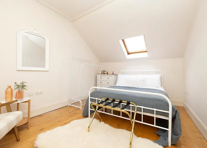 Daire Joivy Exclusive House With Free Parking