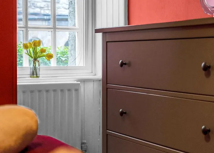 Charming In The Old Town * Edinburgh