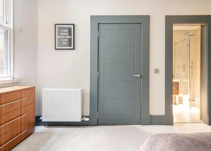 Daire Immaculate 3 Bed With Private Entrance In Inverleith