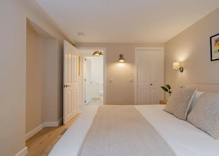 Superb Two Bedroom 2 Bathroom Morningside Apartamento *