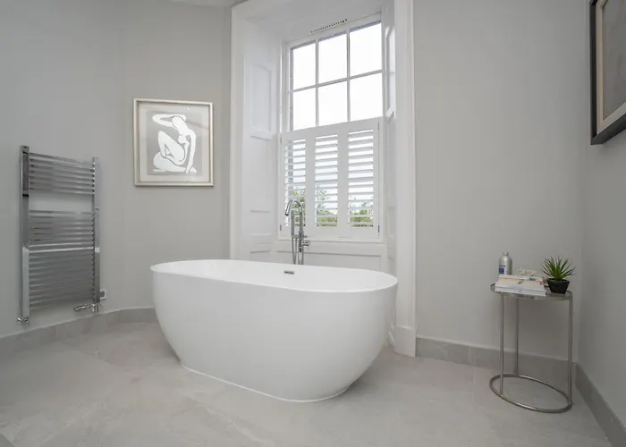 Georgian Gem In The New Town דירה אדינבורו