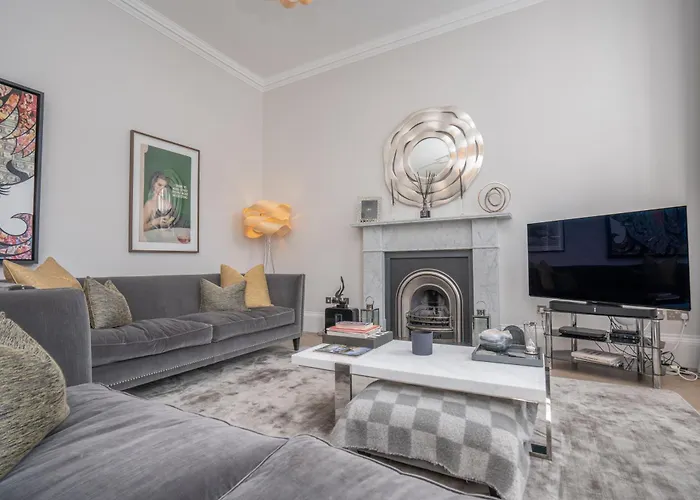 Georgian Gem In The New Town דירה אדינבורו