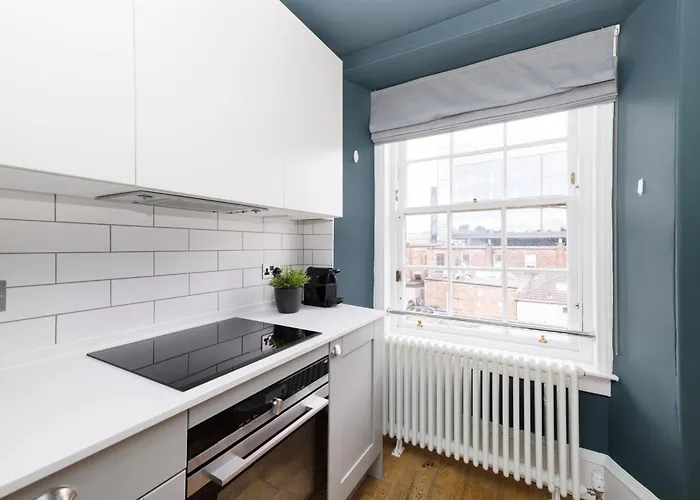 Joivy Spacious Next To West End *